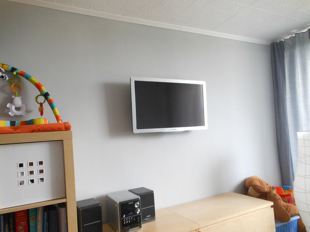 Apartament Obroncow Wybrzeza Daire Gdansk Oda fotoğraf